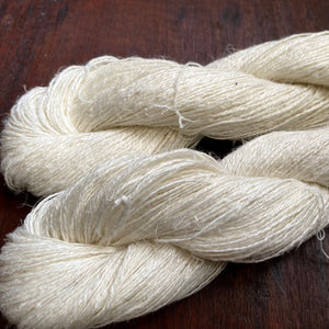 Linen Yarn- White